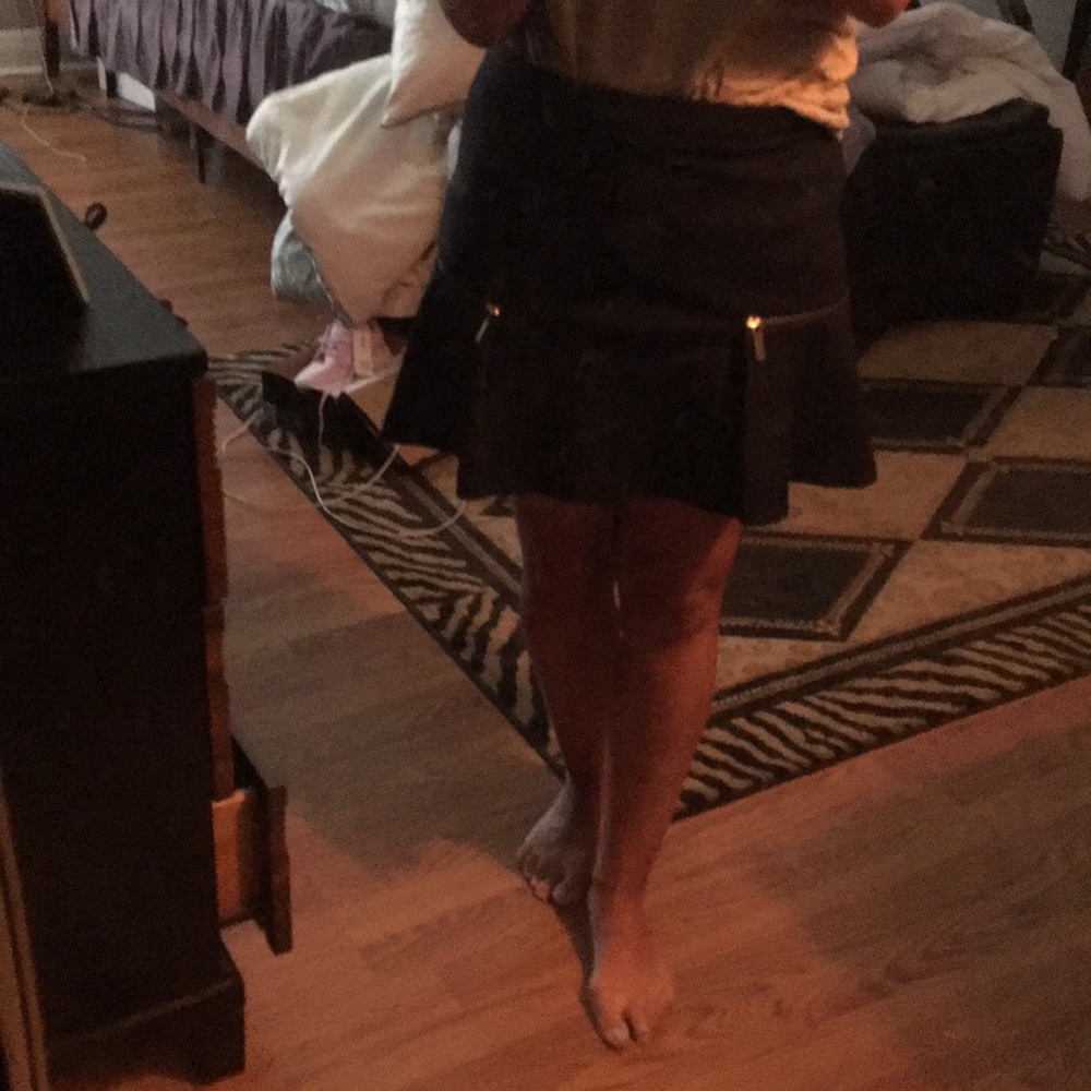 MK A line mini skirt..